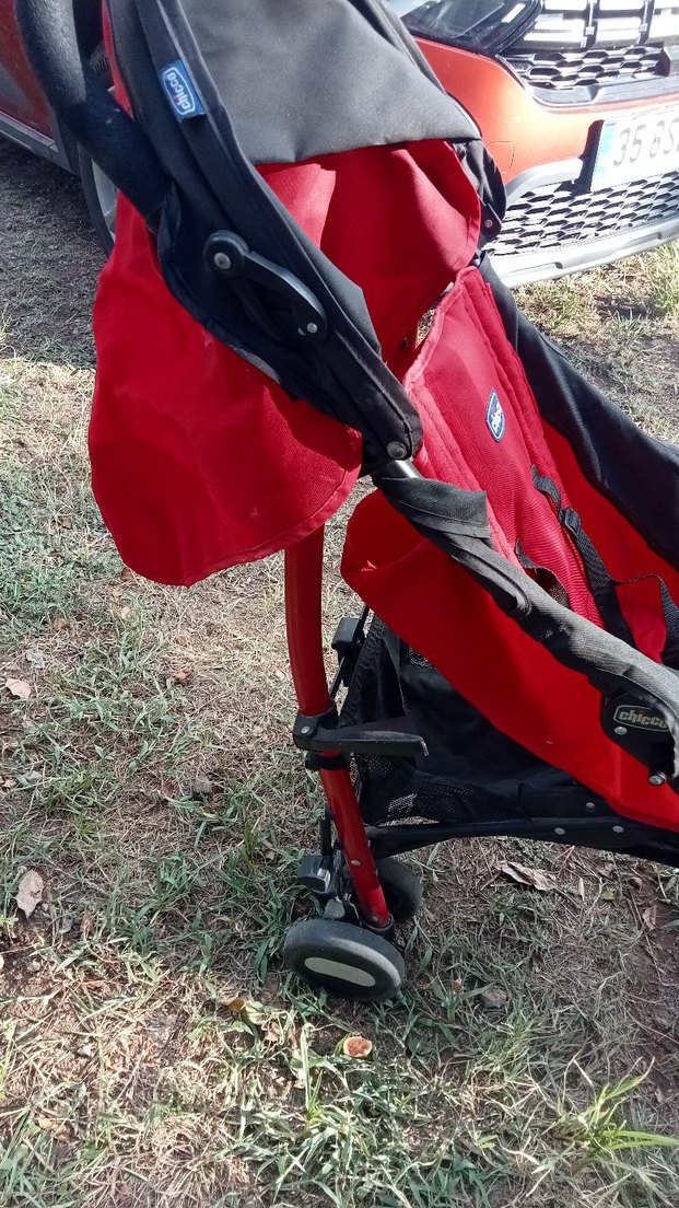 Kırmızı Chicco Bebek Arabası - Görsel 4