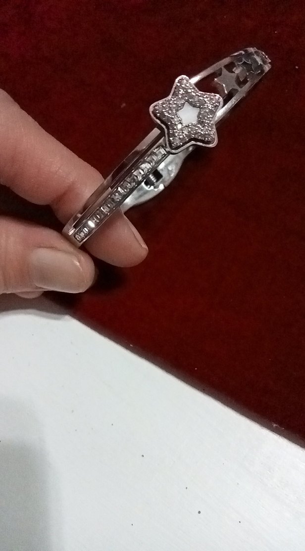 Yıldız ve taş Detaylı Beyaz Kadın Bileklik - Görsel 2