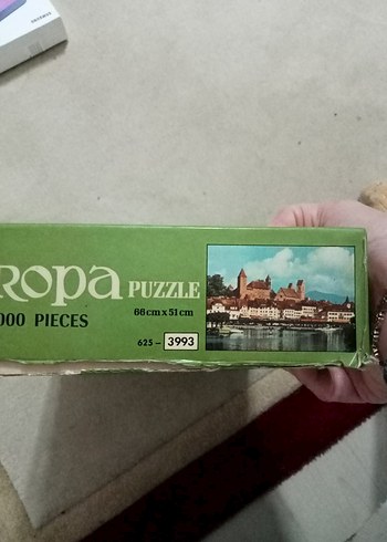 Milton Bradley 1000 Parça Puzzle - Şehir Manzarası yurtdışı - Görsel 4