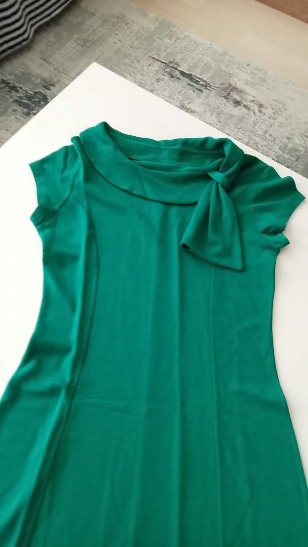 Yeşil Drapeli Midi Ofis Elbisesi - Görsel 5