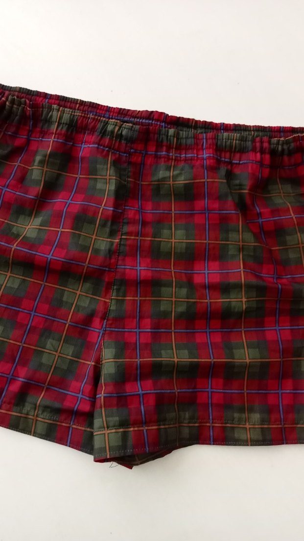 Kırmızı Ekoseli M beden mayo - Görsel 3