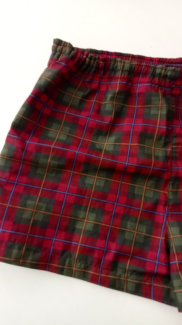 Kırmızı Ekoseli M beden mayo - Görsel 2