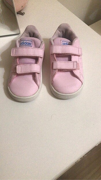 Adidas kız bebek ayakkabı