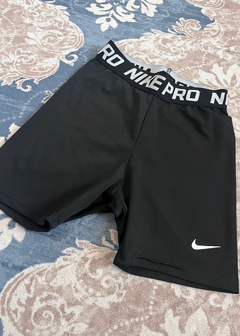 Nike Pro Siyah Spor Sort