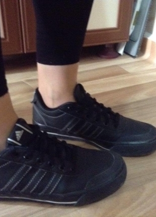 orjinal adidas spor ayakkabı