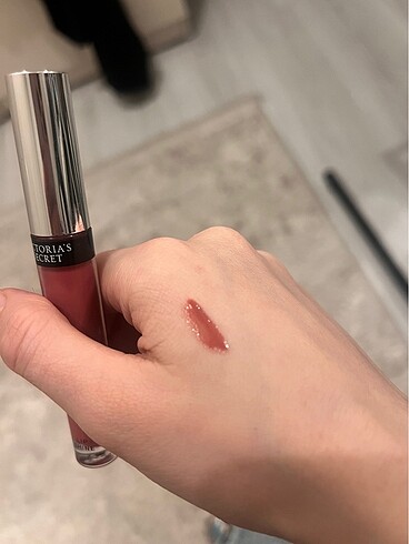 Beden pembe Renk Victorias secret gloss