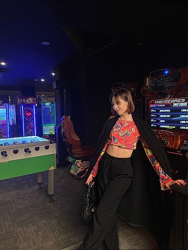 Renkli crop kazak