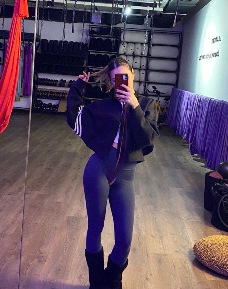 ADİDAS crop fermuarli sweatshirt - Görsel 3