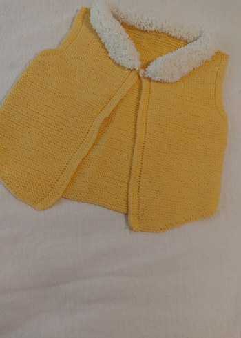 Kız Çocuk Sarı Örgü Yelek - Görsel 4