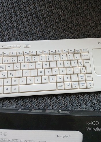 Logitech Beyaz Kablosuz Klavye - Görsel 2