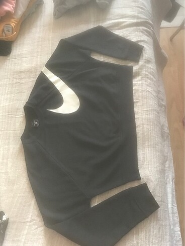 Nike Nike crop sweet