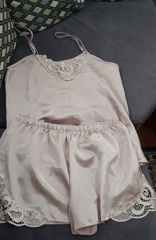 saten şortu uyku takımı