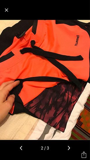 Hummel taytlı şort 