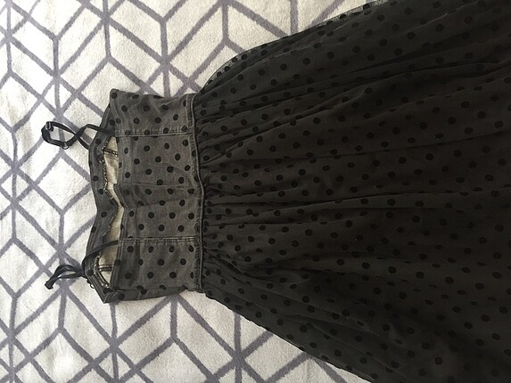 36 Beden siyah Renk Puantiyeli elbise