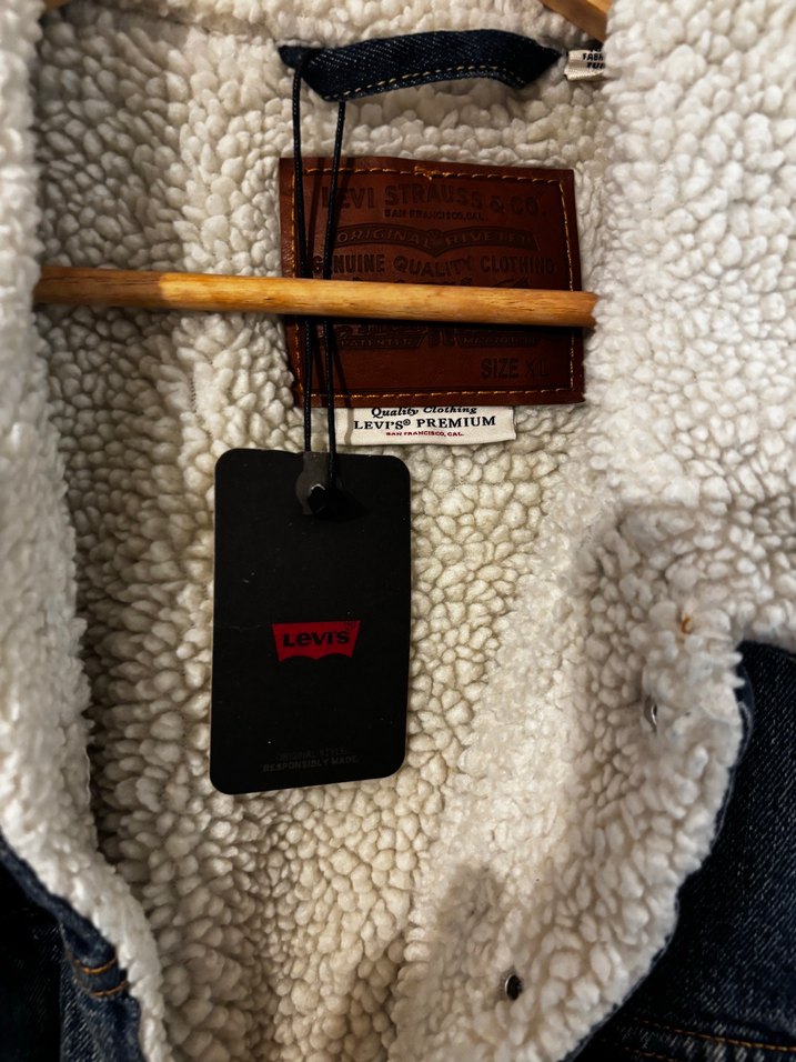 Levis mont — görsel 3/4