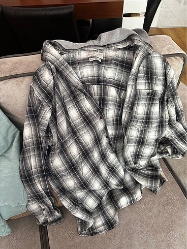 Zara gömlek ve sweatshirt