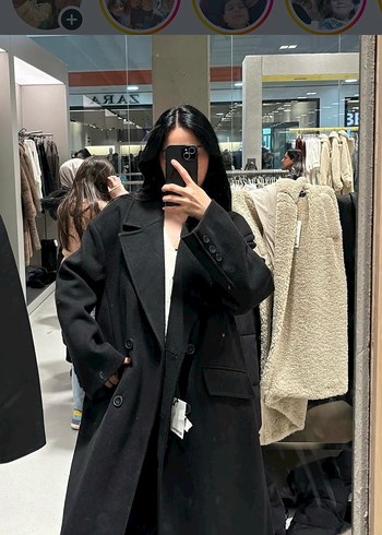 Bershka 38