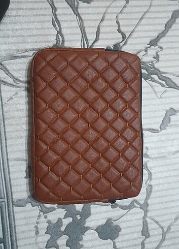  Beden Tablet çantası