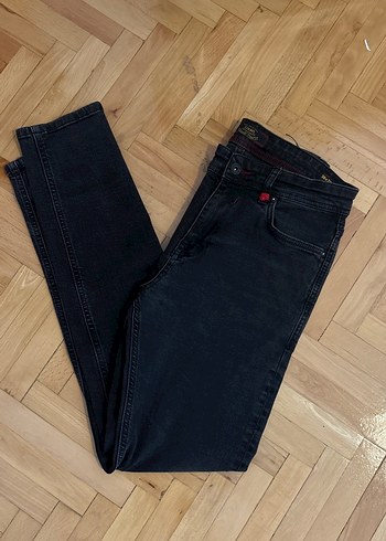 Colin's Koyu Lacivert Denim Jean