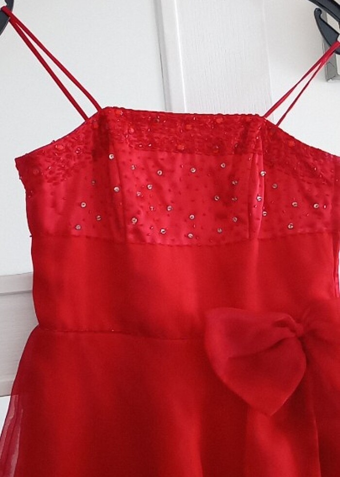Kırmızı elbise özel moda evinden alınmıştır.???? - Görsel 3