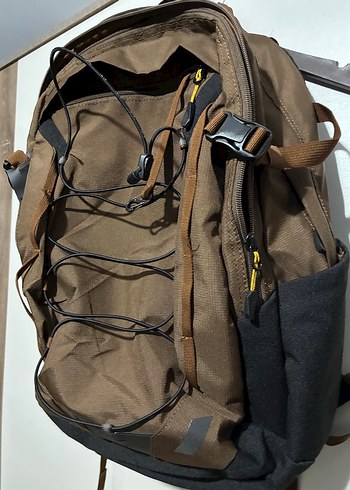 Zara 30l Teknik Kahverengi Sirt Cantasi