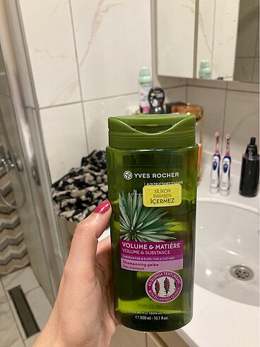 Yves rocher volume şampuan