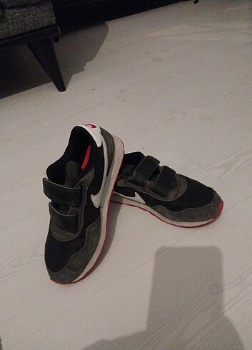 Nike Spor ayakkabi