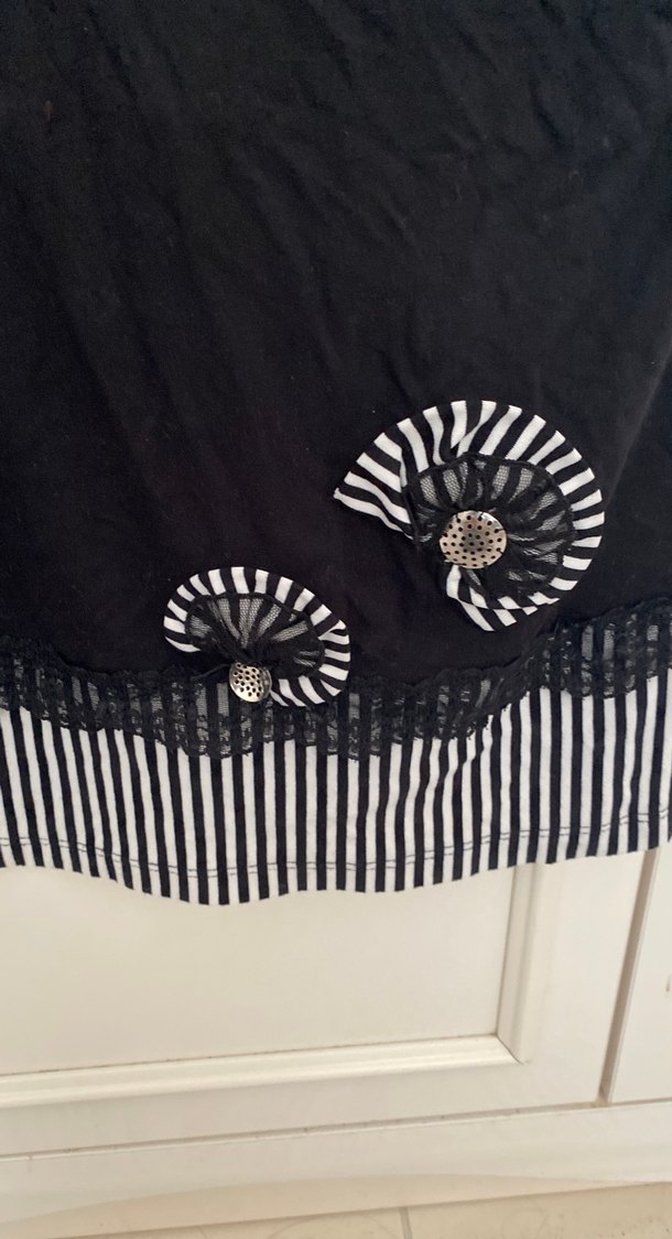 Düğmeli Siyah Midi Hamile Tişörtü - Görsel 3