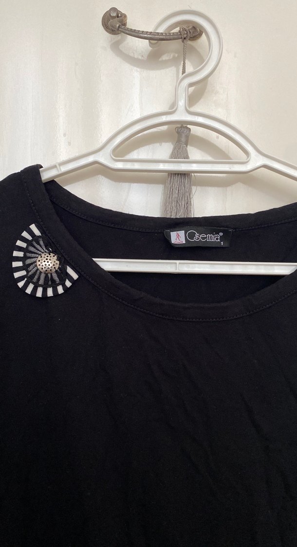 Düğmeli Siyah Midi Hamile Tişörtü - Görsel 2