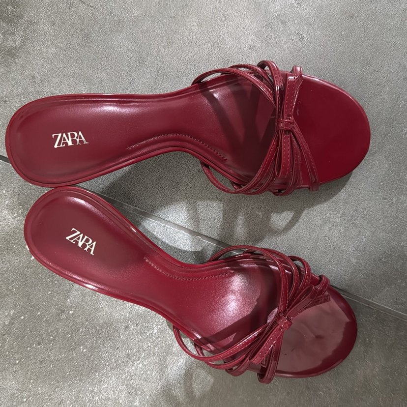 Zara Kırmızı Stiletto Topuklu Kadın Terlik - Görsel 3