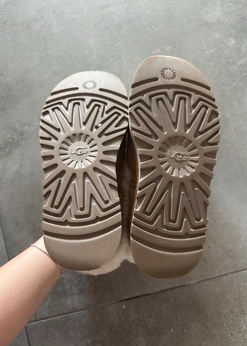 38 Beden Ugg Tüylü Kürklü Disquitte bot ayakkabi