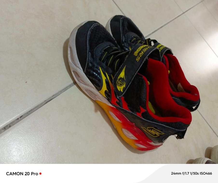 35 skechers - Görsel 2