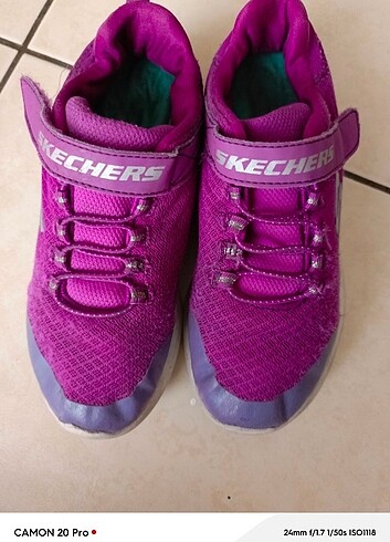 34 Beden pembe Renk 34 no skechers