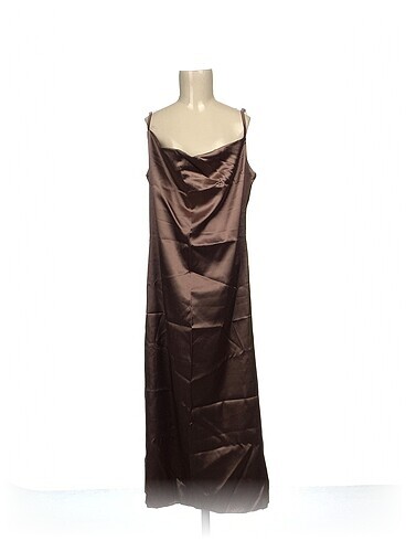 PreLoved Uzun Elbise %70 İndirimli.