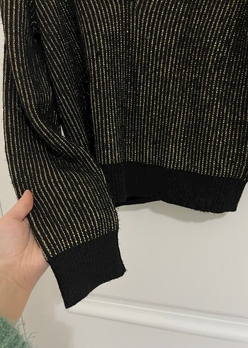 Koton Marka Siyah V Yakalı Kadın Triko Kazak - Görsel 3