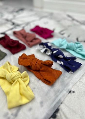 Çocuklar için Fiyonk Detaylı Renkli Saç Bantları - Görsel 2