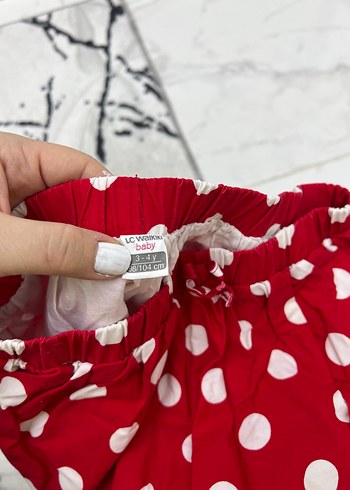 Kırmızı Puantiyeli Etek - Görsel 3