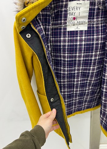 Hardal Sarısı Kürklü Bershka Mont - Görsel 4