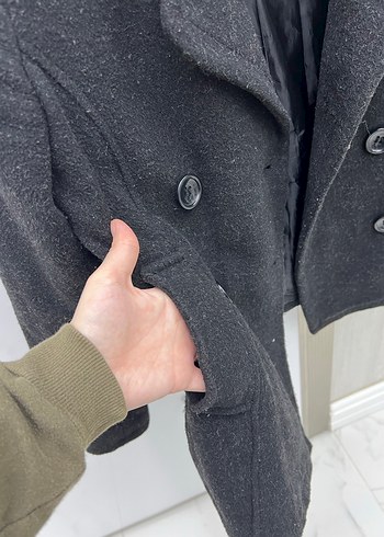 Koton Ole Kaşe Siyah Kaban - Görsel 4