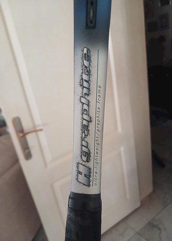 Siyah Grafit Tenis Raketi ve Kılıfı