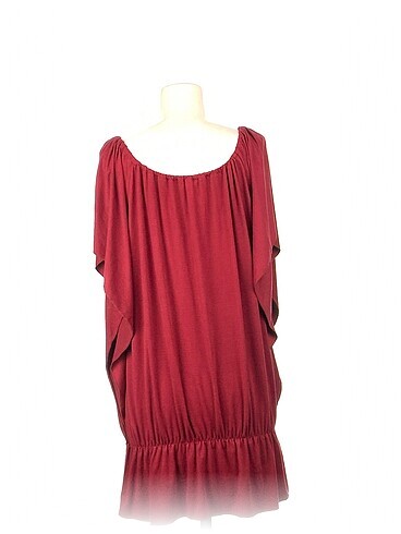 universal Beden PreLoved Kısa Elbise %70 İndirimli.