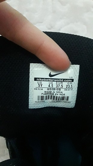 37 Beden siyah Renk nike spor ayakkabı