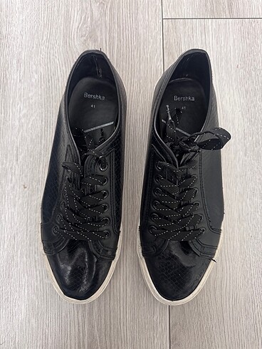 41 Beden BERSHKA Ayakkabı