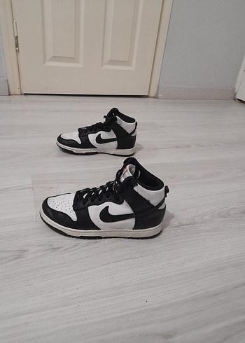 Nike Siyah Beyaz Deri Sneaker