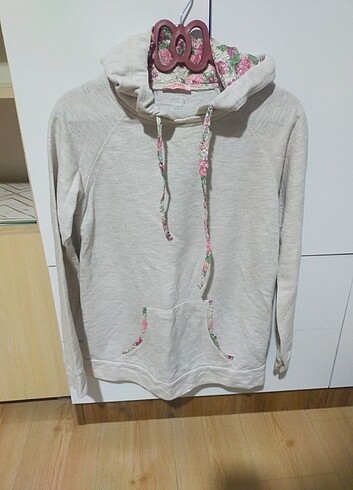 S.M beden lcwaikiki sweatshirt 