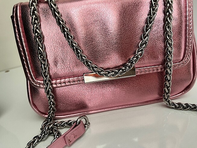 Beden mor Renk Bershka metalik mini çanta
