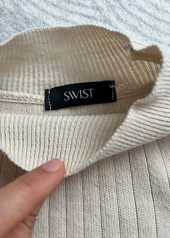 Bej Balıkçı Yaka Kadın Triko Kazak - Görsel 3