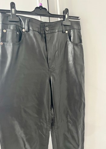 Siyah Vatkalı Deri Pantolon - Görsel 7