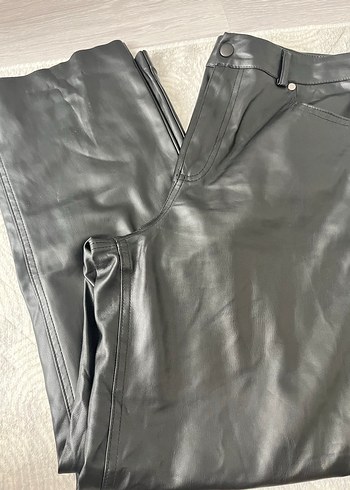 Siyah Vatkalı Deri Pantolon - Görsel 5