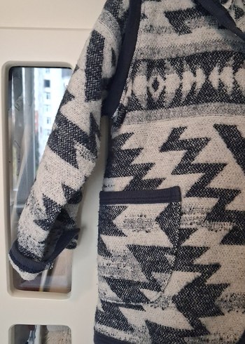 Bohem Tarz Gri Baskılı Erkek Çocuk Hırka - Görsel 3